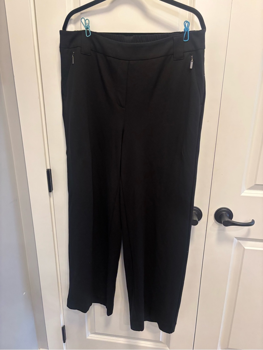 Black Wide-Leg Pull-On Pants-1x